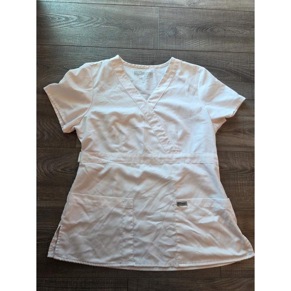 Greys anatomy womens nurtsing scrub top size medim